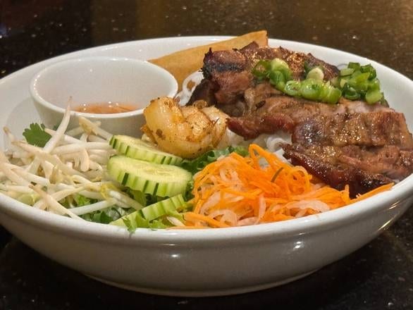 Combination Vermicelli Bowl.