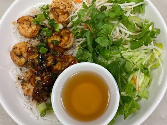 Garlic Shrimp Vermicelli Bowl.