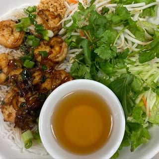 Garlic Shrimp Vermicelli Bowl